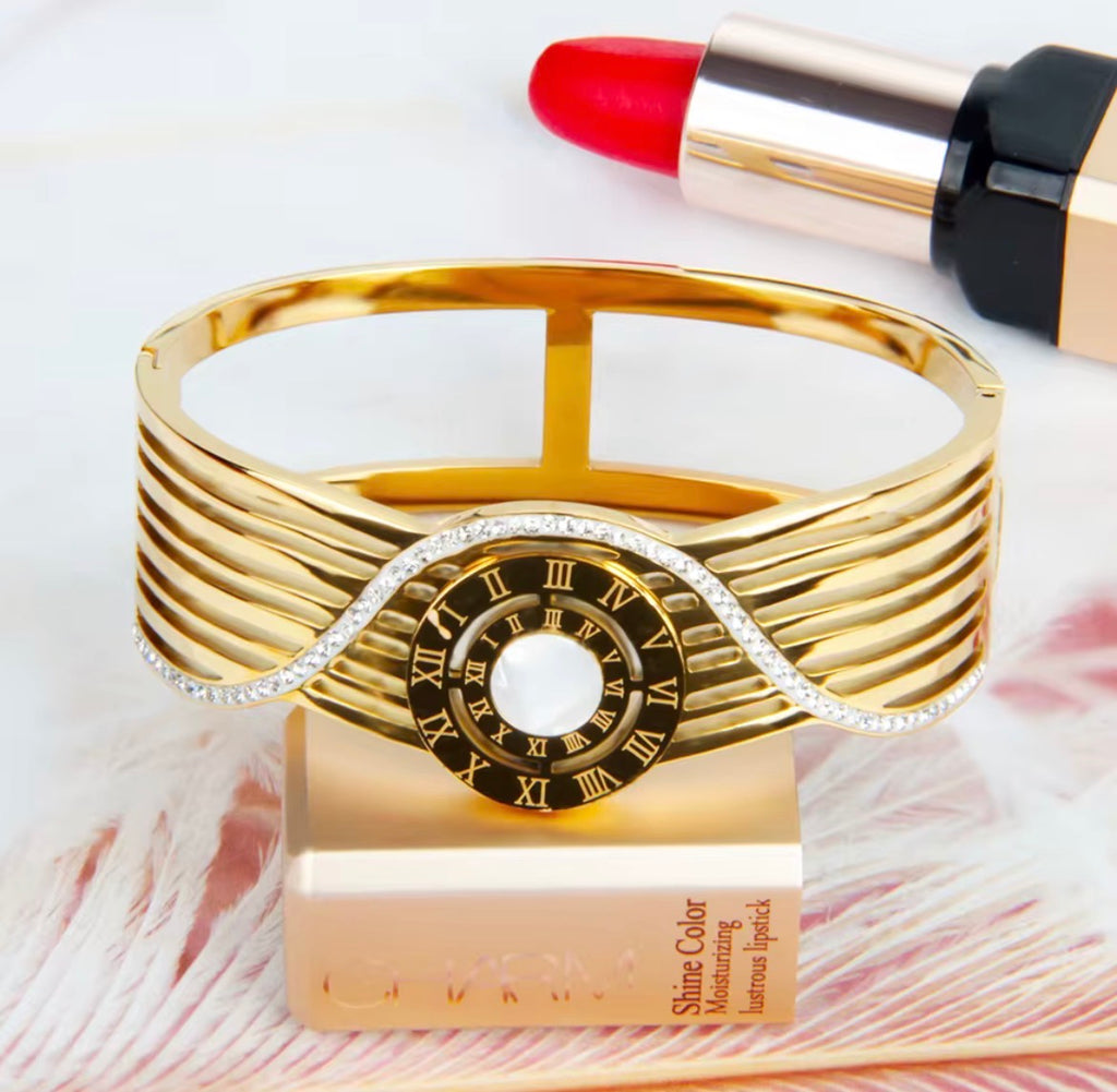 Bracelet momentum