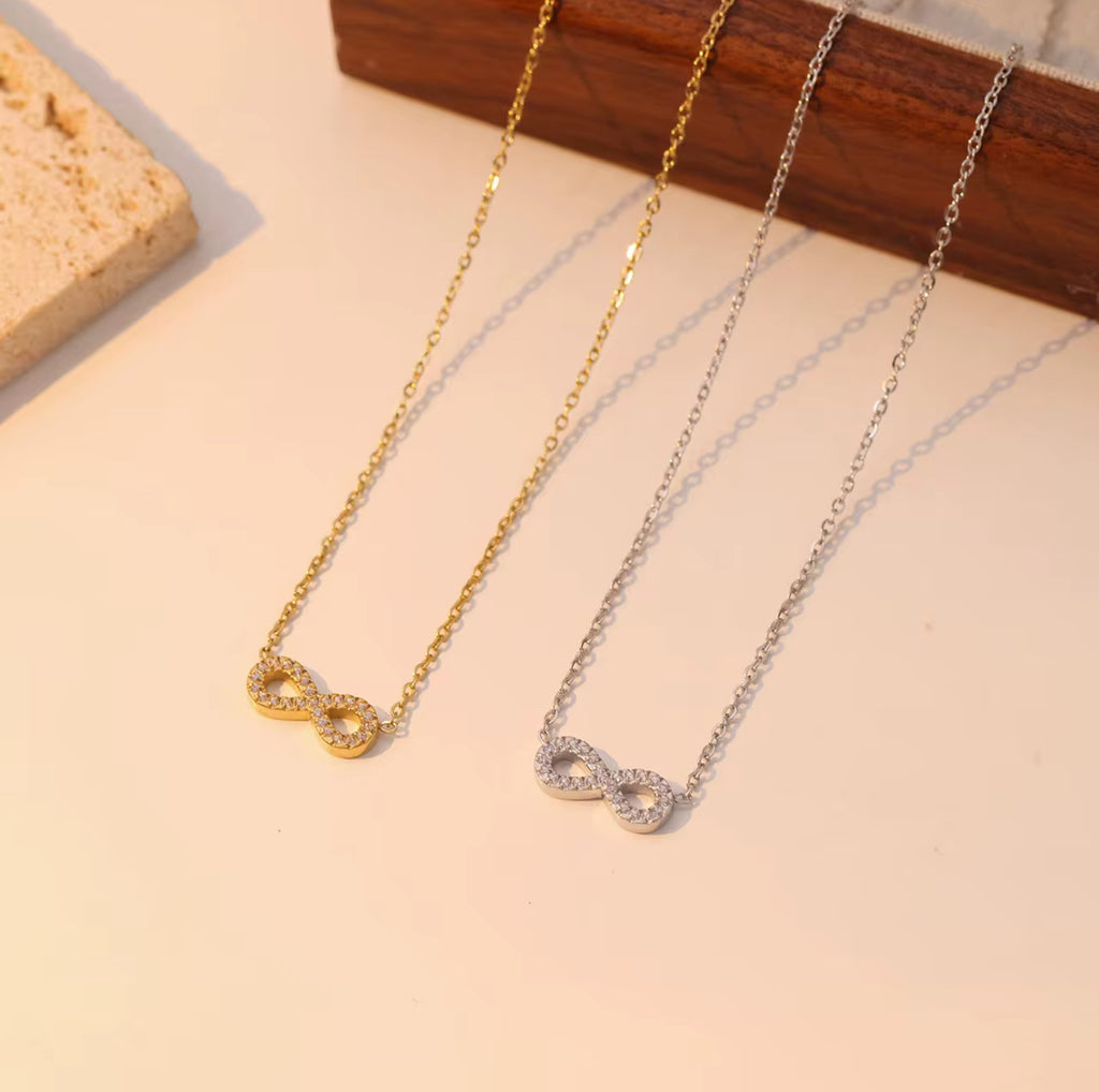 Collier Infini Léa