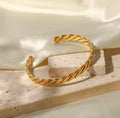 Bracelet twist