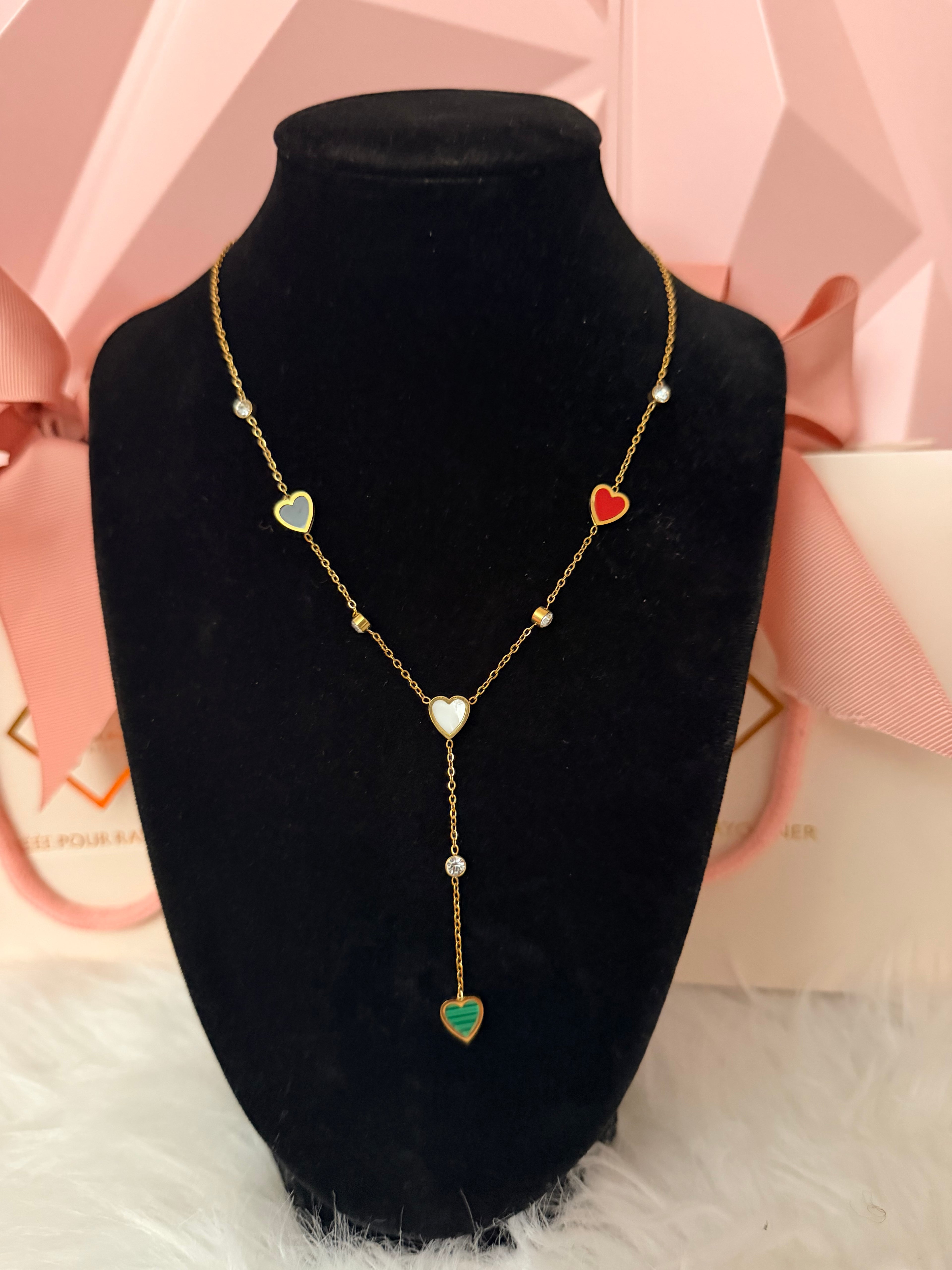 Collier coloré en Y